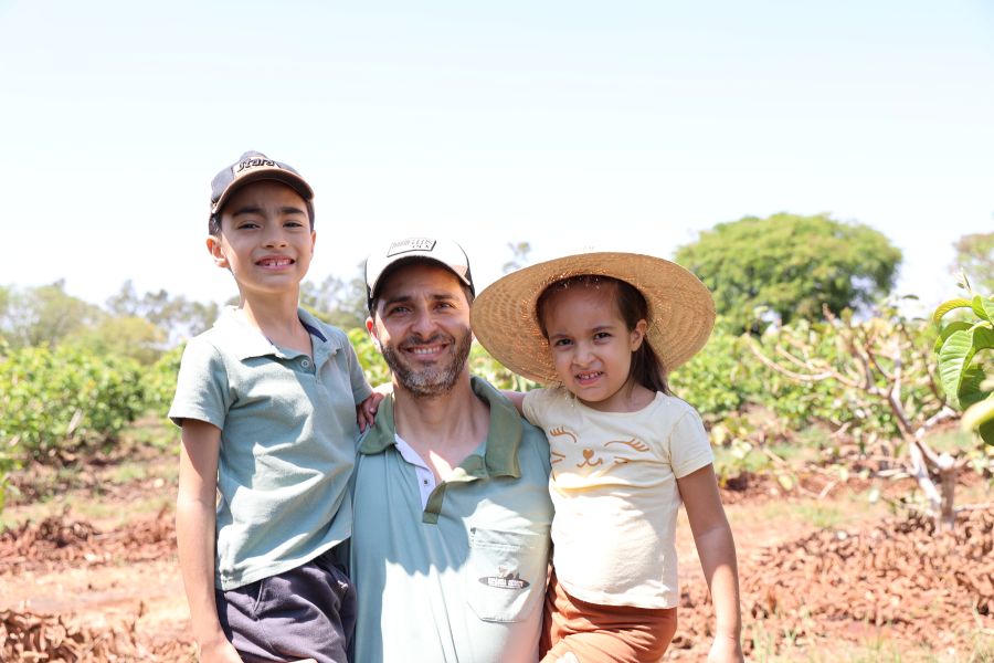 Família Chiquito se torna referência na produção de goiabas