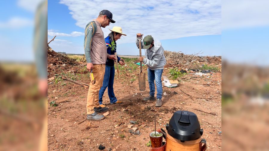 Jovens transformam lixão em floresta urbana com apoio do Senar/MS em Ponta Porã