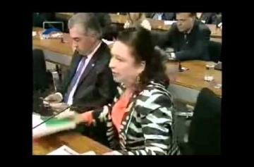 Embedded thumbnail for Kátia Abreu e Puccinelli se pronunciam em audiência no senado